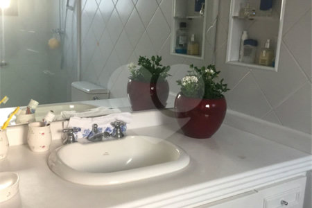 Apartamento à venda com 3 quartos, sendo 2 suítes, em Vila Suzana, São Paulo, SP