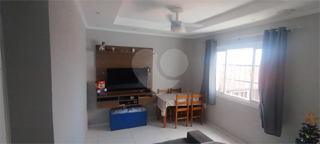 Apartamento à venda com 2 quartos em Maracanã, Praia Grande, SP