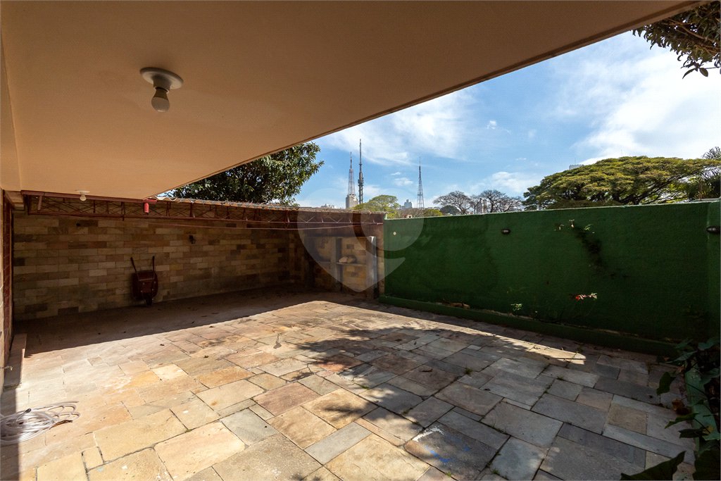 Casa à venda com 4 quartos, sendo 2 suítes, em Perdizes, São Paulo, SP