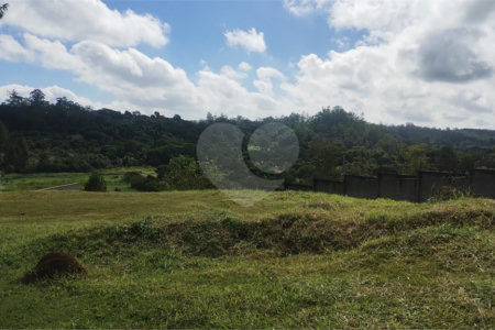 Terreno à venda no condomínio Reserva Granja Anita, Mogi das Cruzes - SP