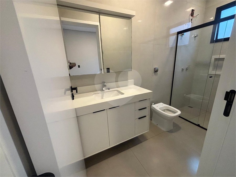 Casa à venda com 3 suítes no condomínio Residencial Chácara Ondina, Sorocaba - SP