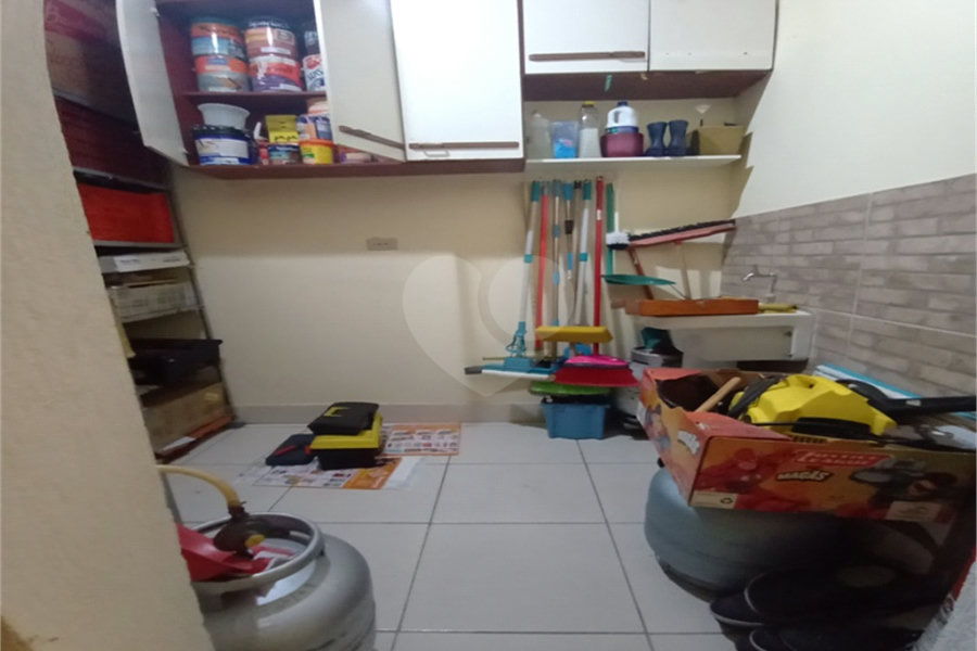 Sobrado à venda com 4 quartos, sendo 1 suíte, em Tremembé, São Paulo, SP