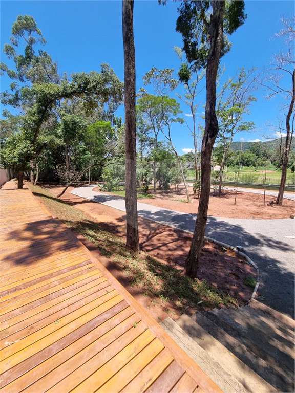 Casa à venda com 3 suítes no condomínio Vue 26, Atibaia - SP