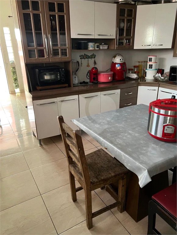 Casa à venda com 3 quartos em Jardim Suína, Taboão da Serra, SP