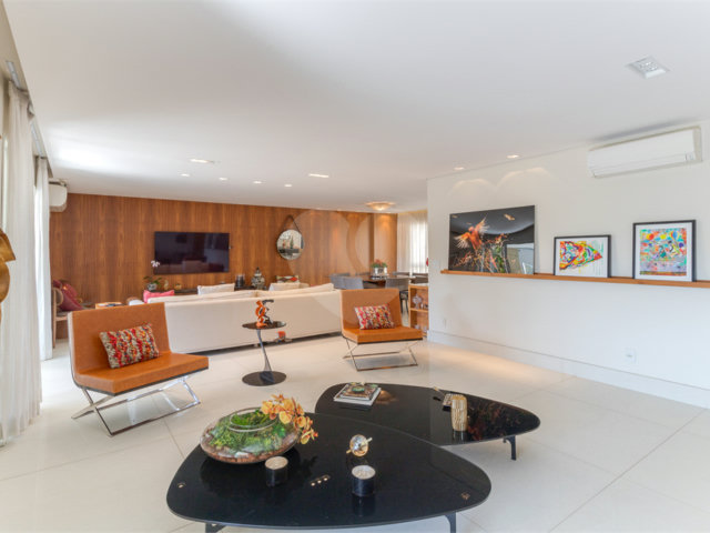 Apartamento à venda com 4 suítes em Alto da Boa Vista, São Paulo, SP