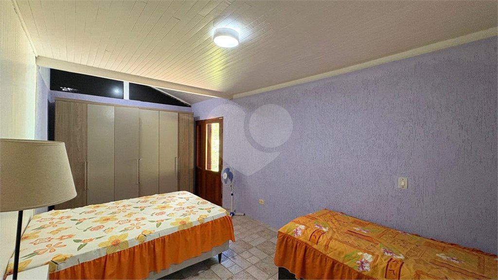 Sítio à venda com 4 quartos, sendo 2 suítes,  em Sorocamirim (canguera), São Roque, SP