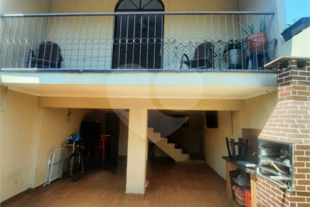 Casa à venda com 3 quartos, sendo 1 suíte, em Jardim Antártica, Ribeirão Preto, SP