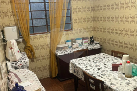 Casa à venda com 3 quartos em Vila Dalva, São Paulo, SP