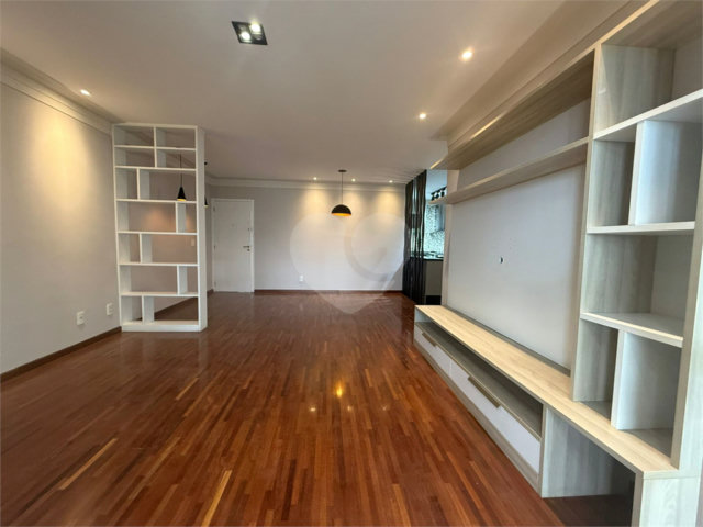 Apartamento à venda com 3 quartos, sendo 2 suítes,  em Vila Irmãos Arnoni, São Paulo, SP