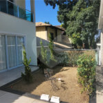 Sobrado à venda com 4 quartos, sendo 2 suítes, em Vila Irmãos Arnoni, São Paulo, SP