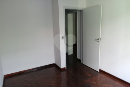 Apartamento à venda com 3 quartos, sendo 1 suíte,  em Tijuca, Rio de Janeiro, RJ