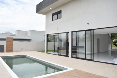 Casa à venda com 4 suítes em Condomínio Residencial Shamballa II, Atibaia, SP