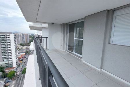 Apartamento à venda com 3 quartos, sendo 1 suíte,  em Butantã, São Paulo, SP