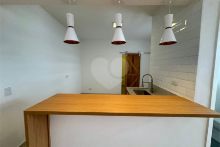 Apartamento à venda com 2 quartos, sendo 1 suíte, em Cambuci, São Paulo, SP