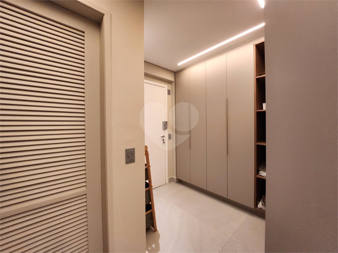 Apartamento à venda com 4 suítes em Jardim das Acácias, São Paulo, SP