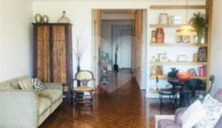 Apartamento à venda com 3 quartos, sendo 1 suíte, em Campos Elíseos, São Paulo, SP