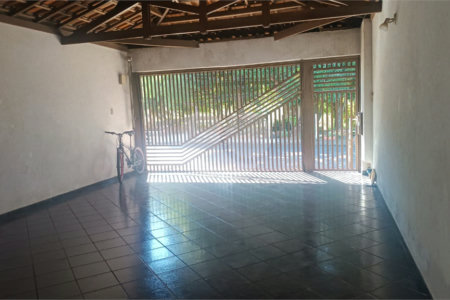 Casa á venda no Residencial Jardim Jóckei Club A