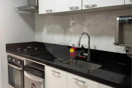 Apartamento à venda com 3 suítes em Campo Belo, São Paulo, SP
