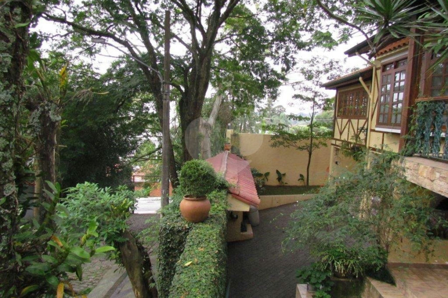 Casa Térrea à venda com 3 quartos, sendo 1 suíte, em Horto Florestal, São Paulo, SP