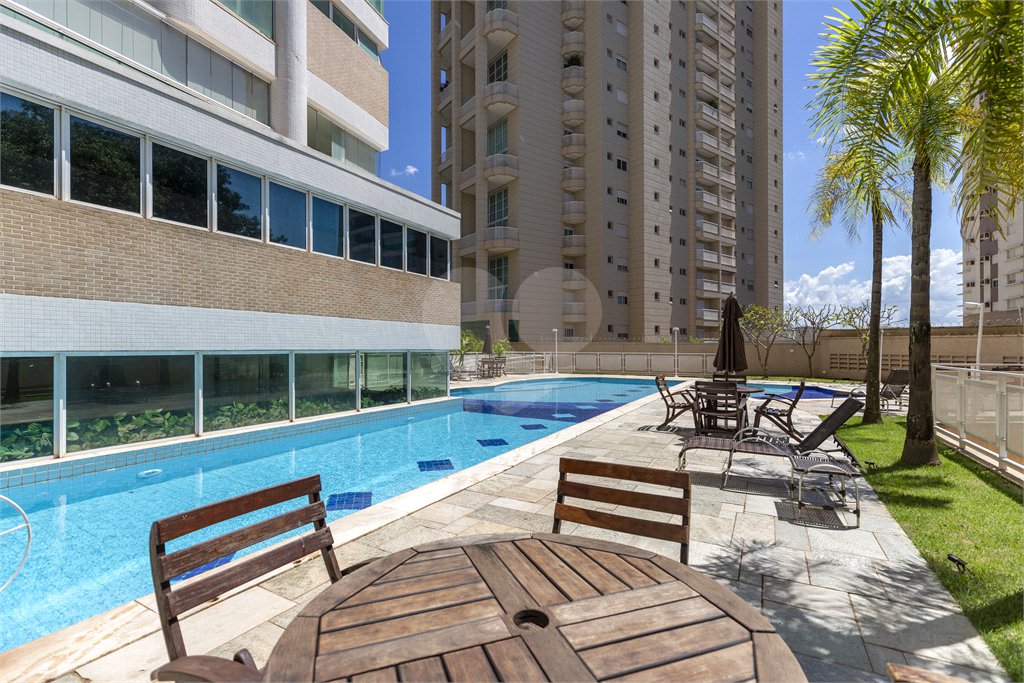Duplex à venda com 3 suítes em Jardim Botânico, Ribeirão Preto, SP
