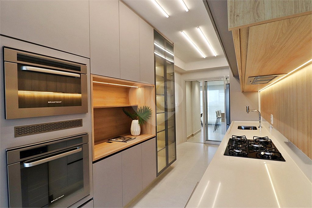 Apartamento à venda com 4 quartos, sendo 2 suítes, em Santana, São Paulo, SP