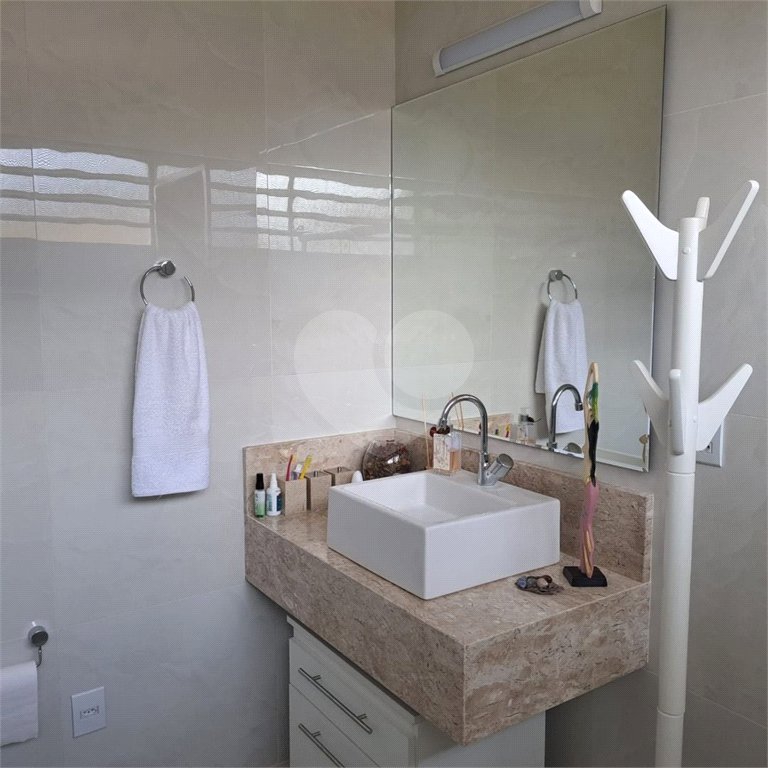 Casa Térrea à venda com 3 quartos, sendo 2 suítes,  em Vila Oliveira, Mogi das Cruzes, SP