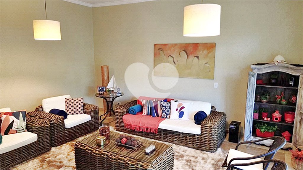 Casa à venda com 3 quartos no condomínio Alpes da Cantareira, Mairiporã - SP