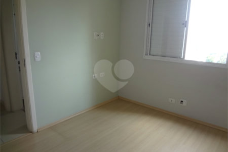 Apartamento à venda com 3 quartos, sendo 1 suíte, em Santana, São Paulo, SP