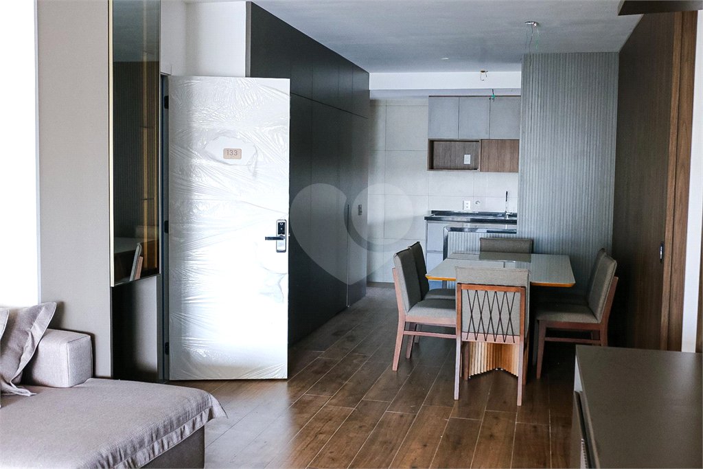 Apartamento à venda com 3 suítes em Sumarezinho, São Paulo, SP