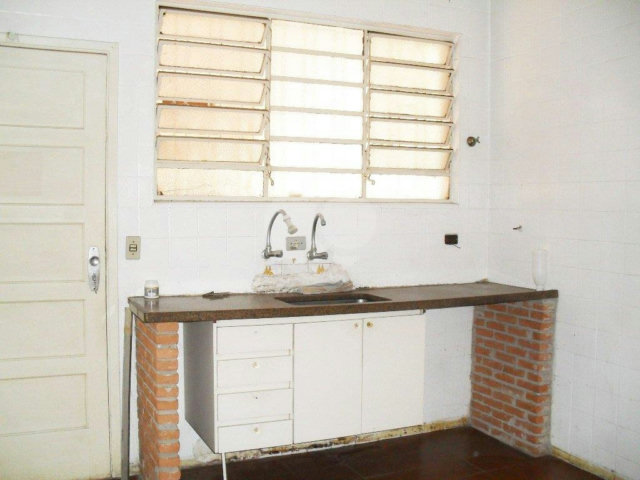 Sobrado à venda com 3 quartos, sendo 1 suíte,  em Chácara Santo Antônio (zona Sul), São Paulo, SP