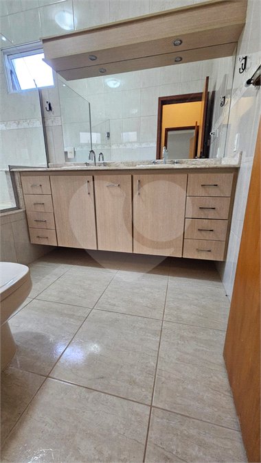Casa para alugar com 4 quartos, sendo 2 suítes, no condomínio Portal de Itaici, Indaiatuba - SP