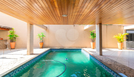 Casa à venda com 4 suítes em Jardim Prudência, São Paulo, SP