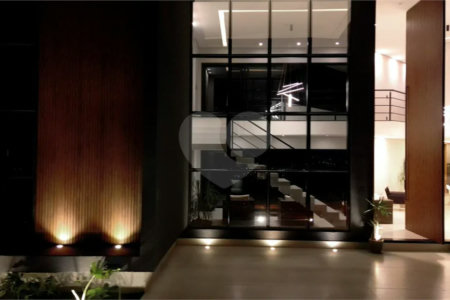 Casa à venda com 4 suítes em Monte Alegre, Vinhedo, SP