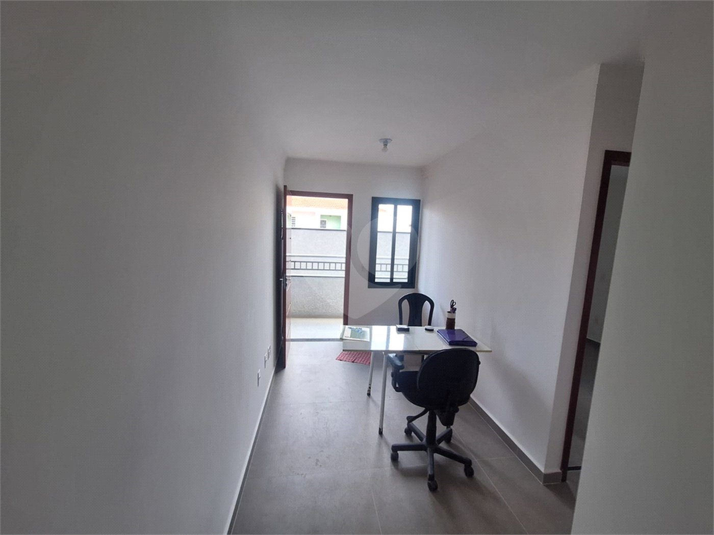 Casa à venda com 2 quartos no condomínio Ângelo Calandrino, São Paulo - SP