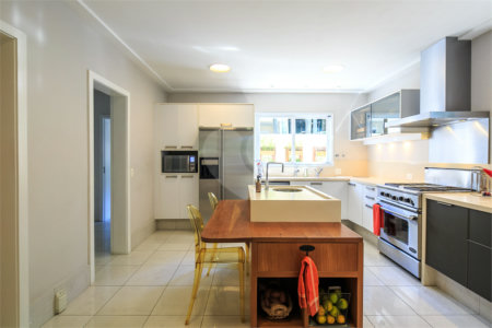 Casa à venda com 4 suítes no condomínio L`exclusive, São Paulo - SP