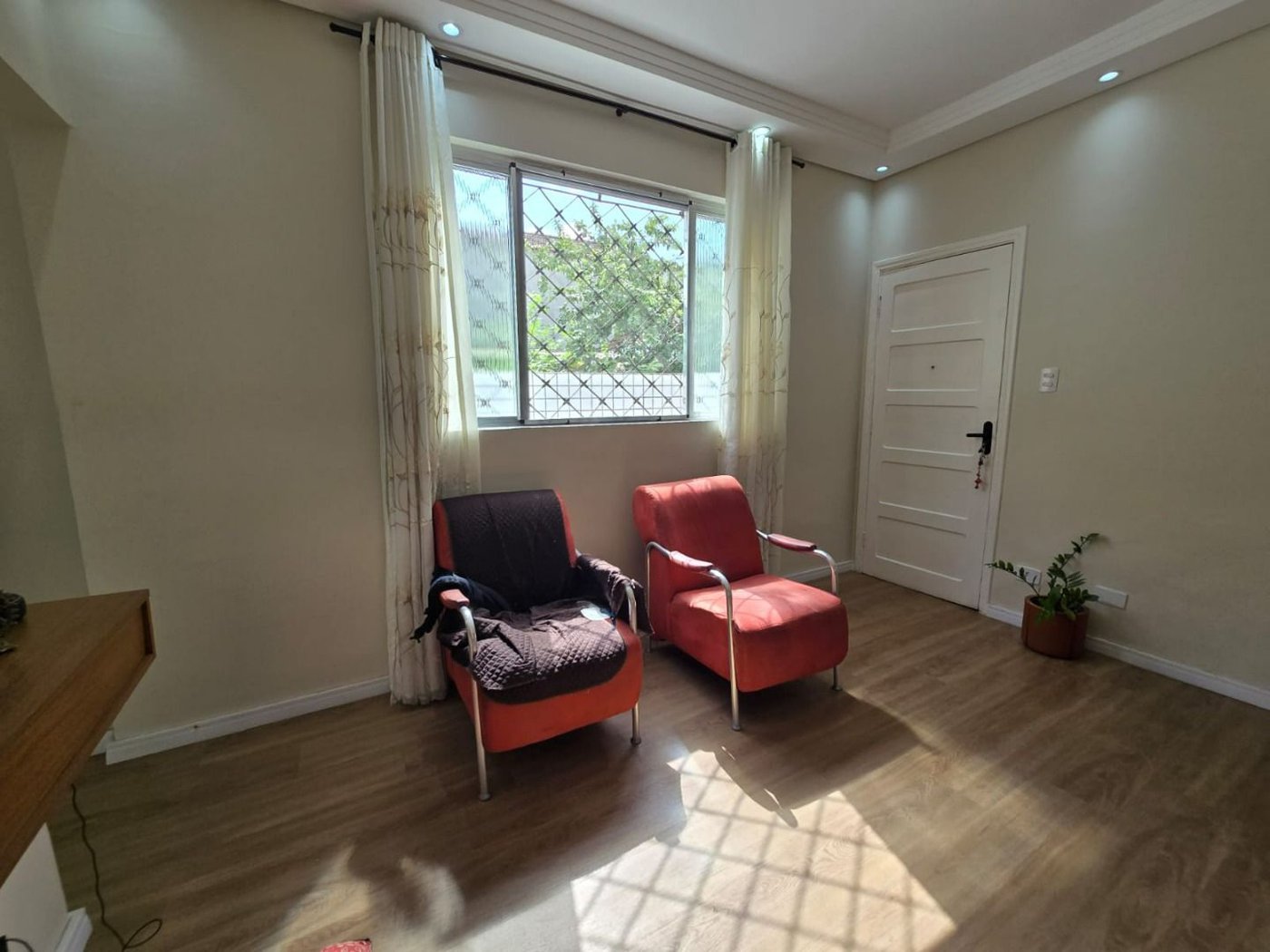 Apartamento com 2 dormitórios à venda, 59 m² por R$ 420.000,00 - Gonzaga - Santos/SP