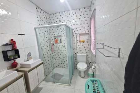 Casa Térrea à venda com 6 quartos em Vila Gustavo, São Paulo, SP