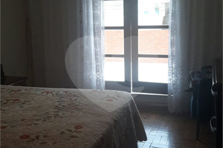 Casa à venda com 3 quartos, sendo 1 suíte,  em Vila Medeiros, São Paulo, SP