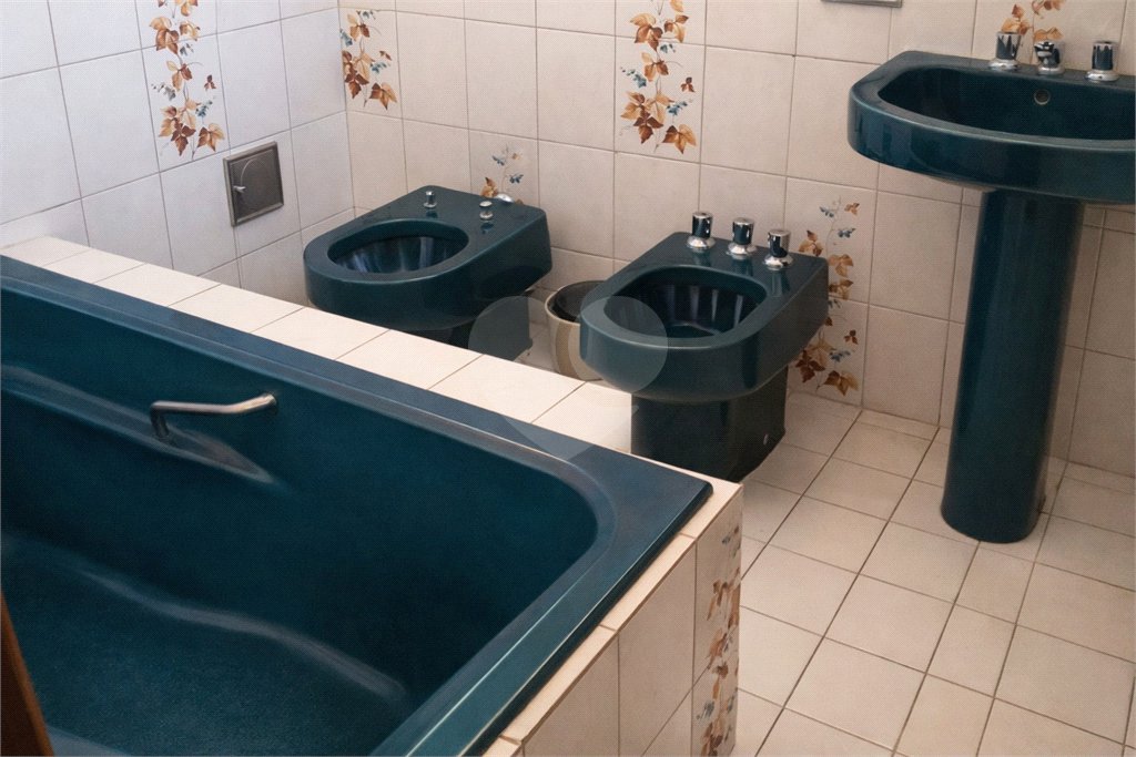 Casa à venda com 2 quartos, sendo 1 suíte, no Centro, Araraquara, SP
