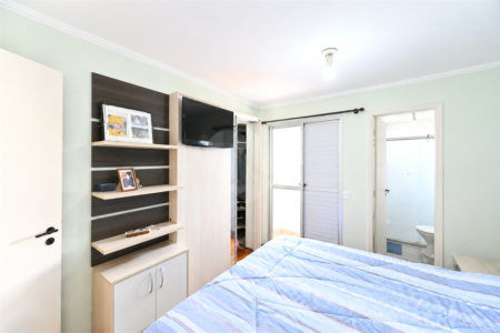 Apartamento à venda com 3 quartos, sendo 1 suíte,  em Chácara Inglesa, São Paulo, SP