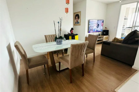 Apartamento à venda com 3 quartos, sendo 1 suíte,  em Vila Andrade, São Paulo, SP
