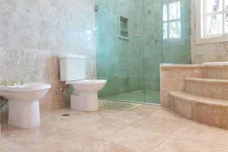 Casa à venda com 4 suítes no condomínio Vilaretto, São Paulo - SP