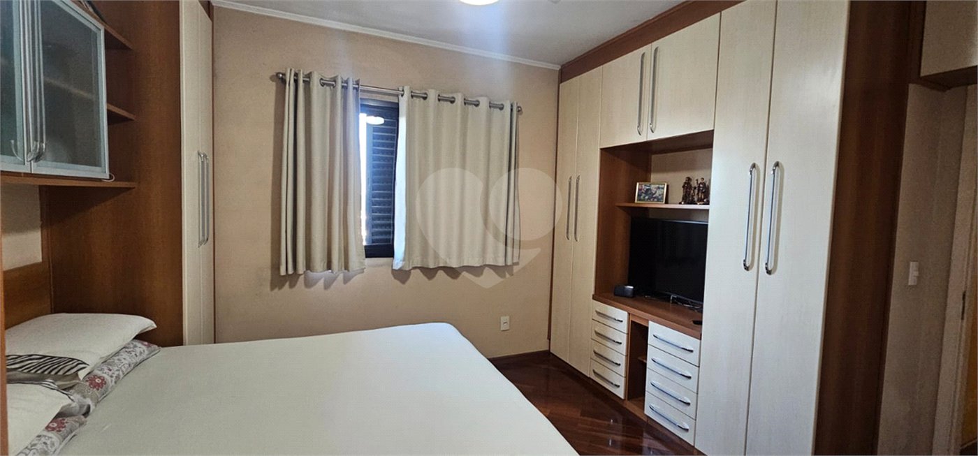 Apartamento à venda com 3 suítes em Sítio São José, Suzano, SP