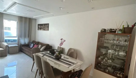 Casa à venda com 3 quartos, sendo 1 suíte,  no condomínio Vila das Cores, São Paulo - SP