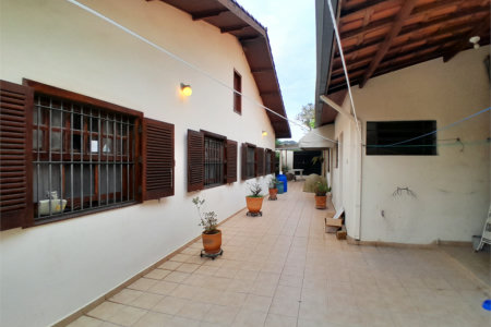 Casa Térrea à venda com 4 quartos, sendo 1 suíte, em Parque Continental, São Paulo, SP
