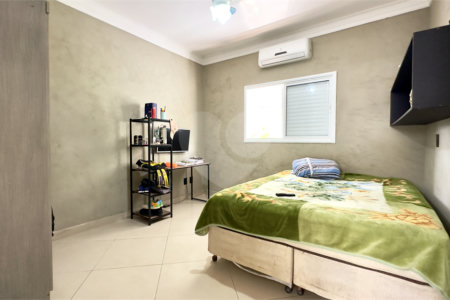 Casa à venda com 5 quartos, sendo 3 suítes, no condomínio Residencial Helvetia Park, Indaiatuba - SP