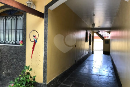 Casa à venda com 3 quartos, sendo 1 suíte,  em Campo Grande, Rio de Janeiro, RJ