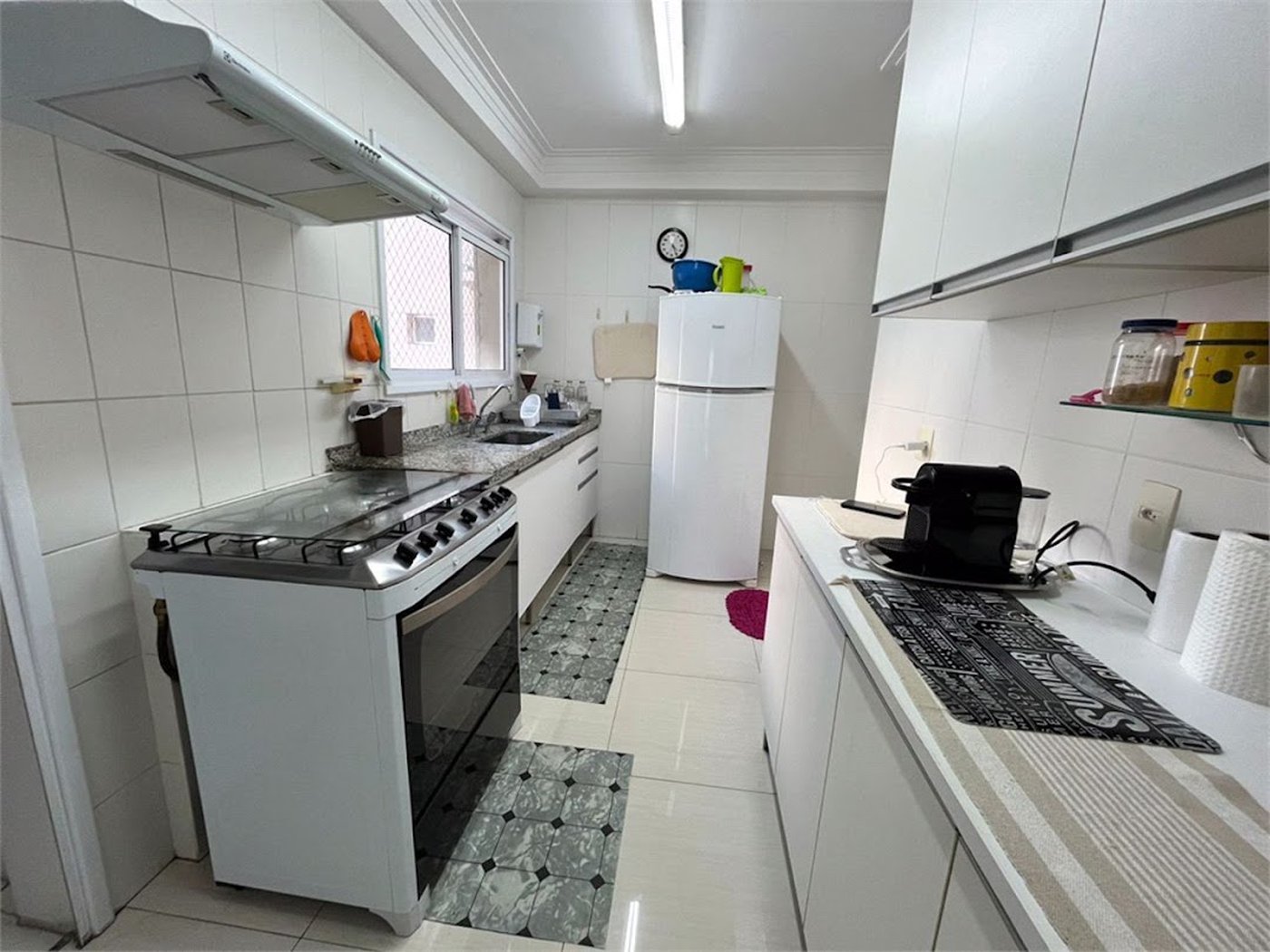 Apartamento Residencial à venda, Vila Luis Antônio, Guarujá - AP1540.