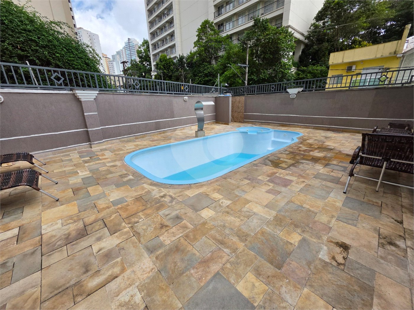 Apartamento para alugar com 3 quartos, sendo 2 suítes, em Santana, São Paulo, SP