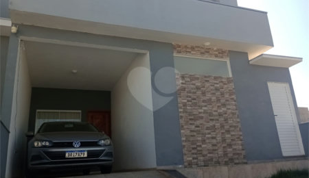 Casa à venda com 3 quartos, sendo 1 suíte, em Residencial Lago dos Ipês, Itapetininga, SP